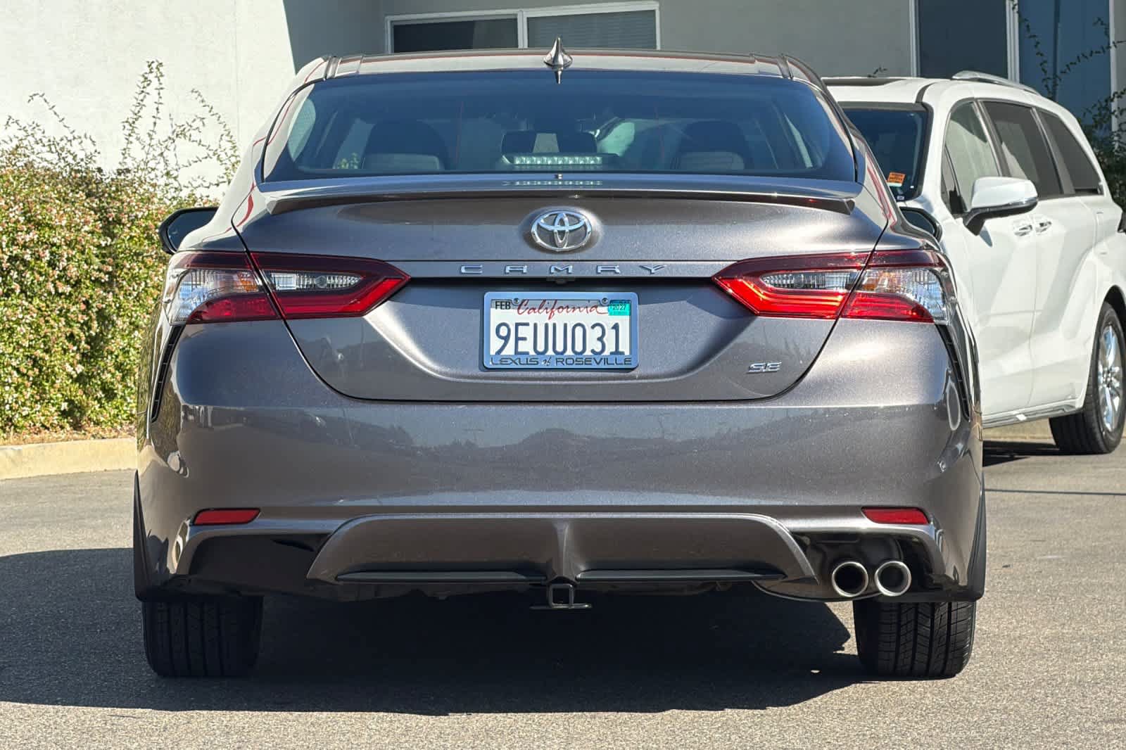 Used 2023 Toyota Camry SE w/ Audio Upgrade Package FWD image 8
