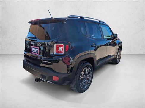Used 2017 Jeep Renegade Limited image 5