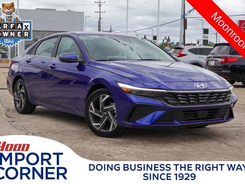 Used 2025 Hyundai Elantra Limited FWD image 1