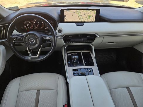 Certified 2025 MAZDA CX-90 3.3 Turbo w/ Premium Plus Pkg image 17