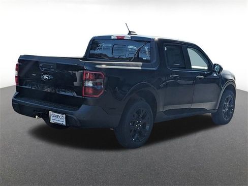 New 2025 Ford Maverick Lariat w/ Black Appearance Package image 3