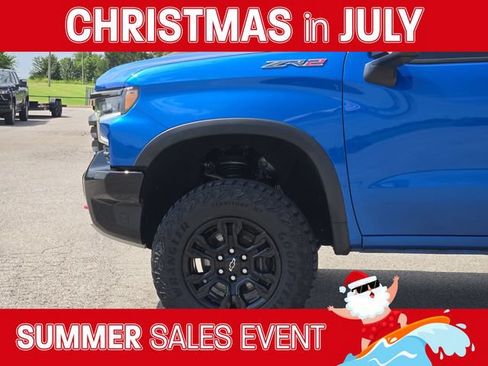 Used 2022 Chevrolet Silverado 1500 ZR2 w/ Technology Package AWD/4WD image 8