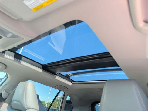 Certified 2022 Toyota RAV4 Limited AWD/4WD image 30