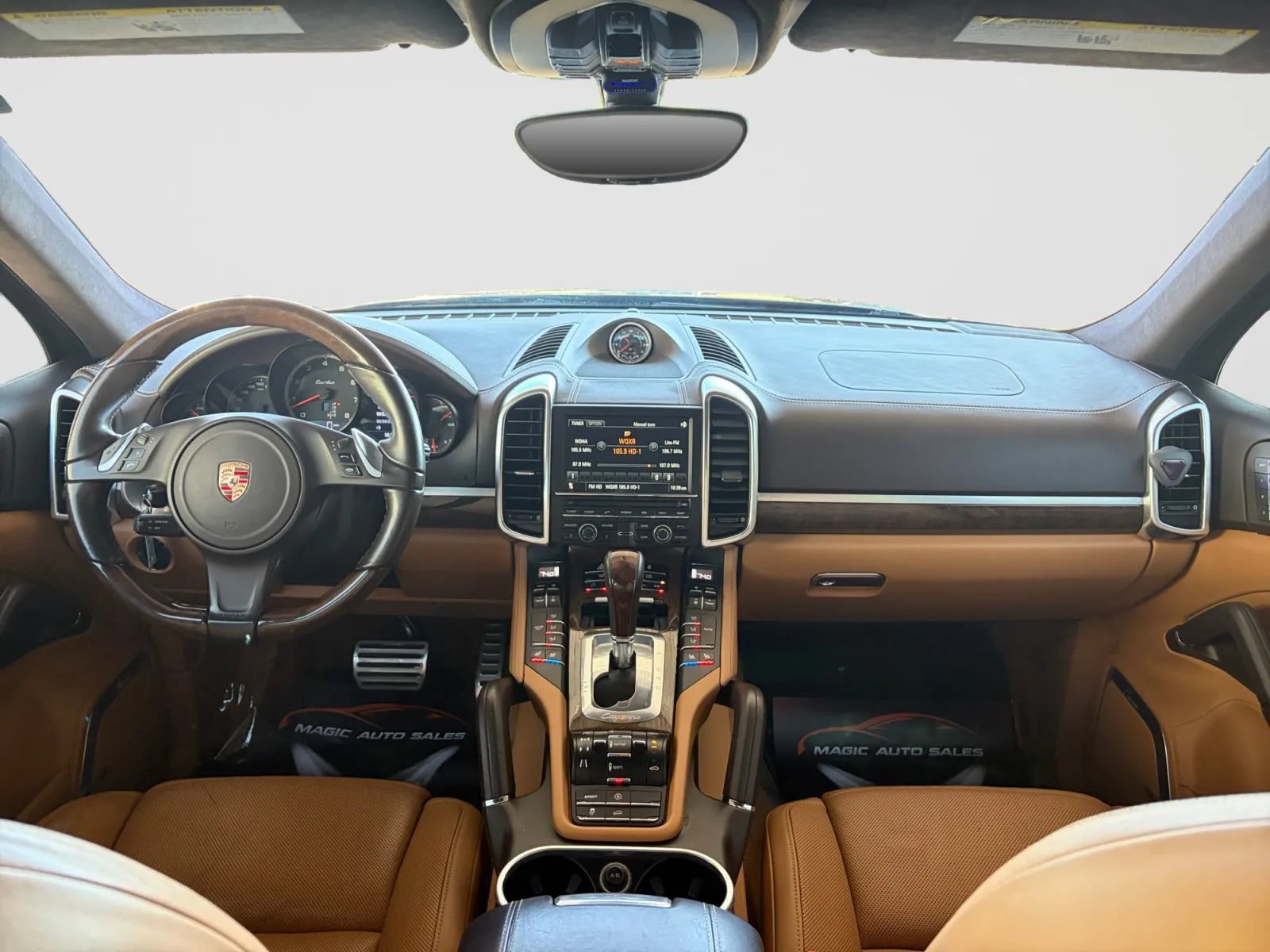 Used 2013 Porsche Cayenne Turbo AWD/4WD image 22
