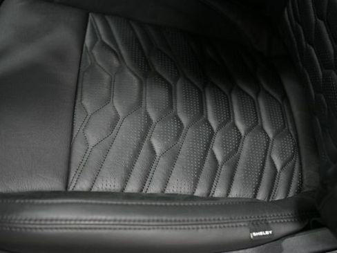 Used 2025 Ford Mustang GT Premium w/ GT Performance Package image 25