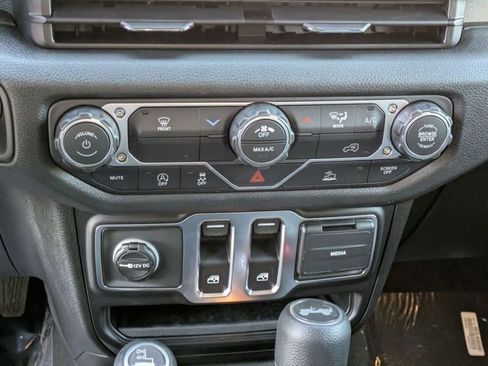 New 2026 Jeep Wrangler Sport AWD/4WD image 20