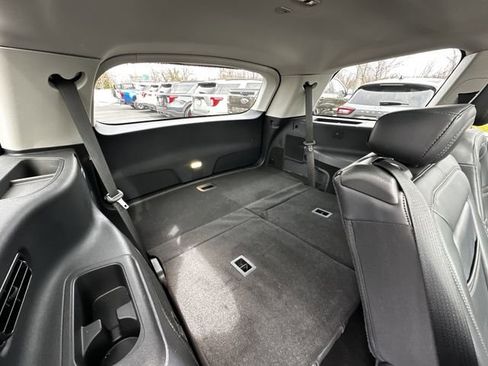 Certified 2025 Lincoln Aviator Reserve image 40