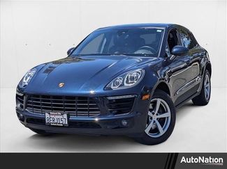 Used 2018 Porsche Macan image 1