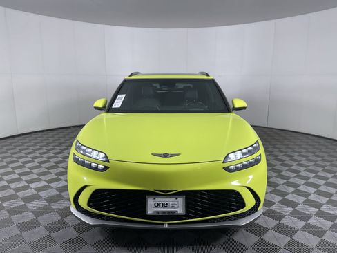 Used 2023 Genesis GV60 Performance image 29