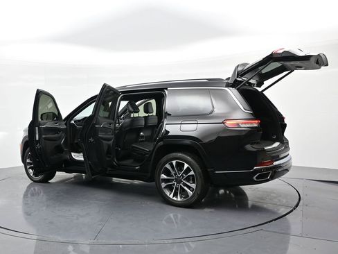 Used 2021 Jeep Grand Cherokee L Overland w/ Quick Order Package 25N image 24