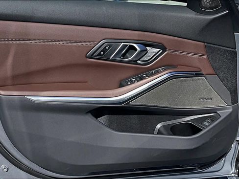 New 2026 BMW 330i Sedan w/ Premium Package image 10