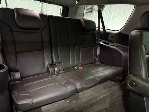 Used 2015 Chevrolet Suburban LTZ AWD/4WD image 45