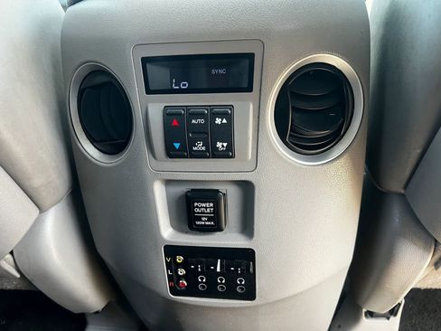 Used 2011 Honda Pilot EX-L image 25