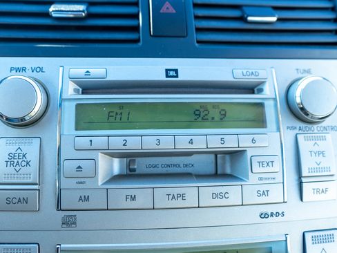 Used 2006 Toyota Solara SE image 16