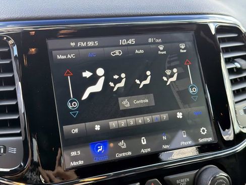 Used 2021 Jeep Grand Cherokee Laredo X image 24