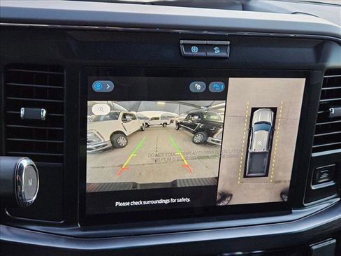 New 2026 Ford F250 Lariat w/ FX4 Off-Road Package image 18