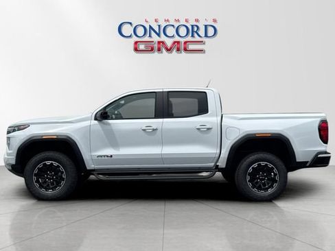 Used 2026 GMC Canyon AT4 w/ LPO, Off Road Lift Package AWD/4WD image 7