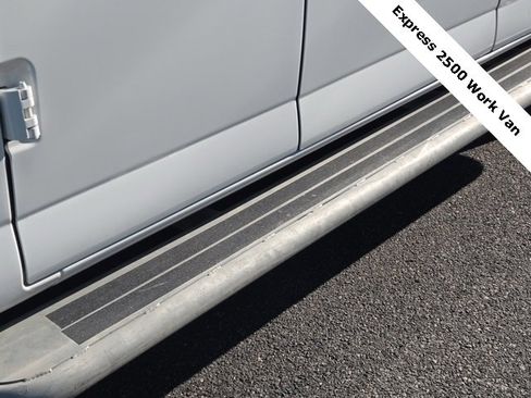 Used 2024 Chevrolet Express 2500 Work Van w/ Driver Convenience Package image 10