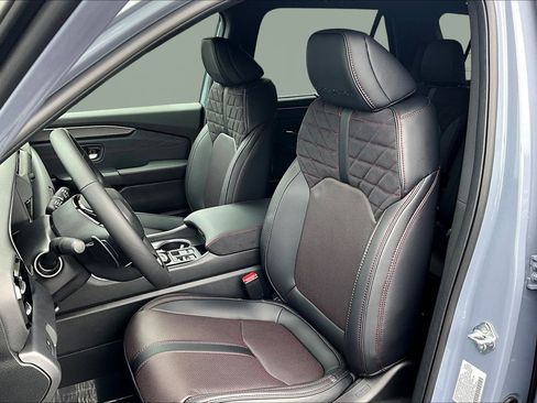 New 2026 Honda Pilot Black Edition image 17