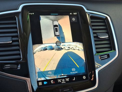 Used 2024 Volvo XC90 B6 Plus w/ Protection Package Premier image 20