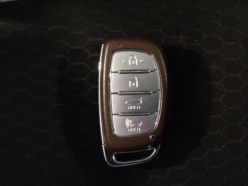 Used 2020 Hyundai Elantra Value Edition w/ Cargo Package (C1) image 32