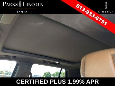 Used 2022 Cadillac Escalade Premium Luxury AWD/4WD image 21