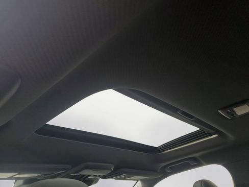 New 2026 Subaru Outback Touring XT image 18