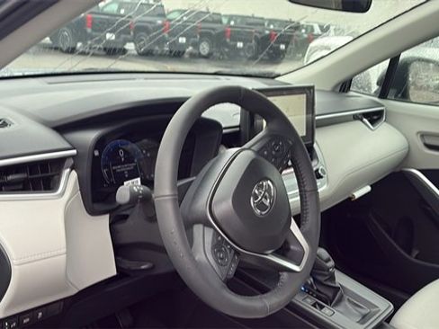 New 2026 Toyota Corolla Cross LE image 10