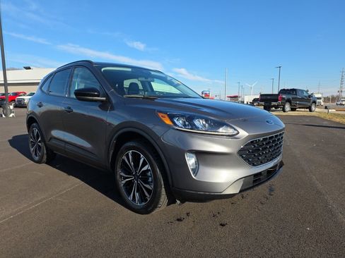 Used 2022 Ford Escape SEL w/ SEL Stealth AWD Package image 3