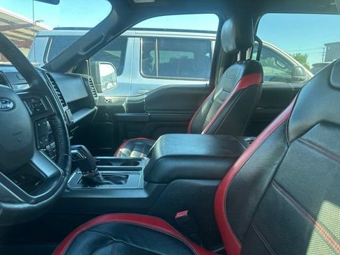 Used 2019 Ford F150 Lariat w/ Equipment Group 502A Luxury AWD/4WD image 19