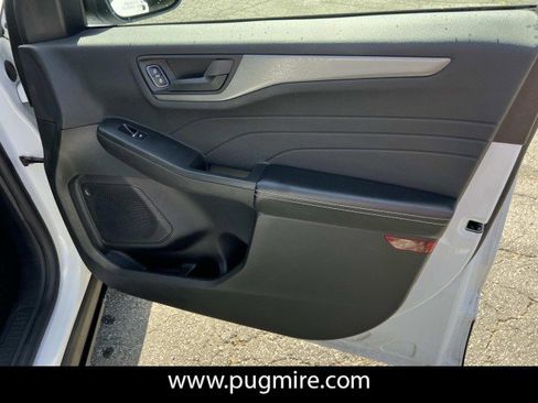 Used 2023 Ford Escape Active image 14