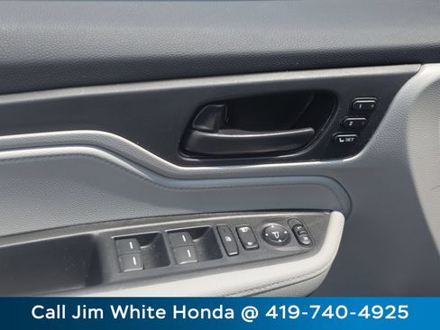 Certified 2024 Honda Odyssey EX-L image 27