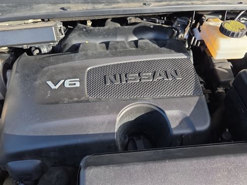 Used 2020 Nissan Pathfinder SV FWD image 17