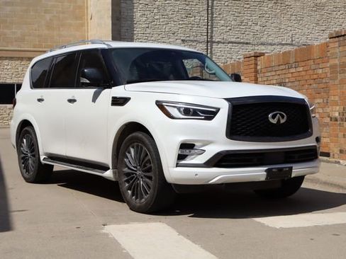 Used 2023 INFINITI QX80 Premium Select w/ Cargo Package AWD/4WD image 2