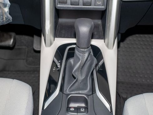 Used 2023 Toyota Corolla Cross L image 23