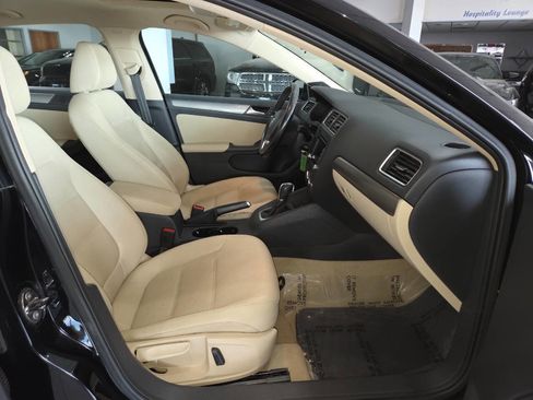 Used 2014 Volkswagen Jetta TDI FWD image 27