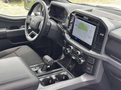 New 2025 Ford F150 XLT w/ Equipment Group 302A MID image 11