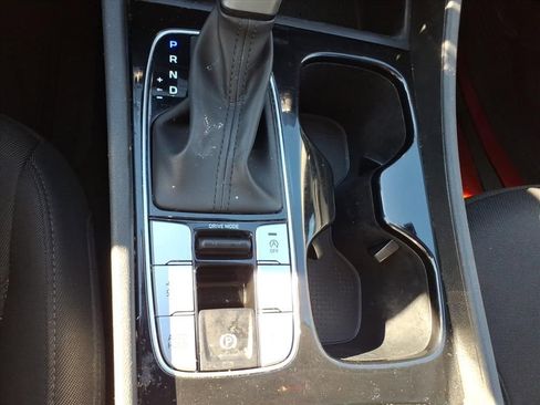 Used 2024 Hyundai Tucson SE image 22