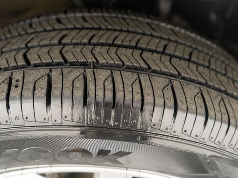 Used 2013 Subaru Outback 2.5i Premium w/ All-Weather Pkg image 31