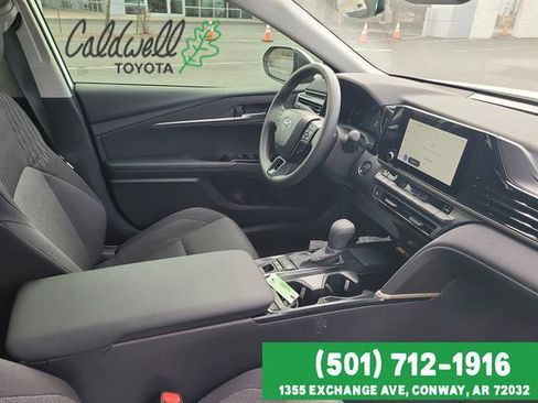 Used 2025 Toyota Camry LE image 25