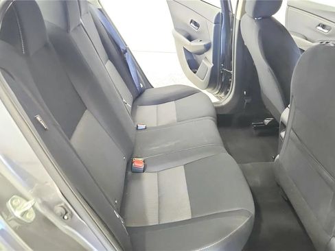 Used 2024 Nissan Sentra SV FWD image 36