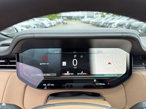 New 2026 Land Rover Range Rover SE image 24