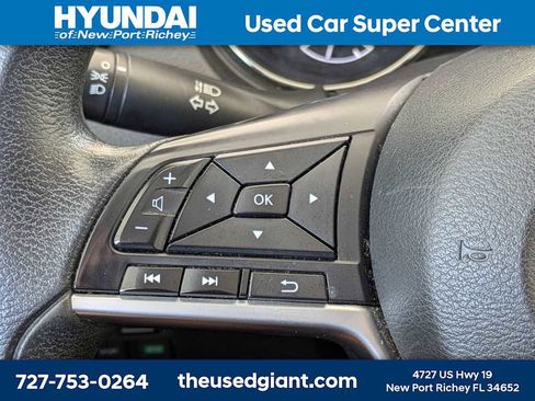 Used 2018 Nissan Rogue S AWD/4WD image 28
