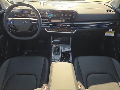 New 2026 Kia Sportage EX image 15