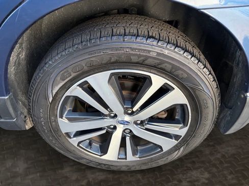 Used 2019 Subaru Outback 2.5i Limited w/ Popular Package #2 AWD/4WD image 37