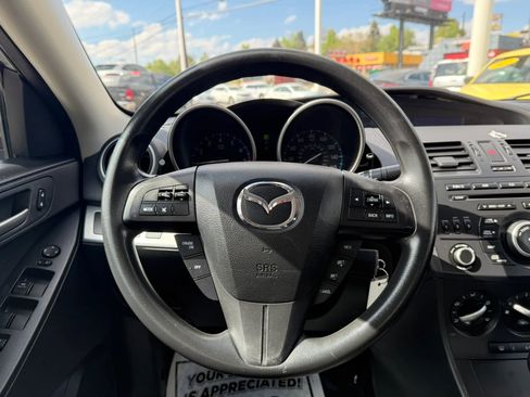 Used 2013 MAZDA MAZDA3 i Sport FWD image 25