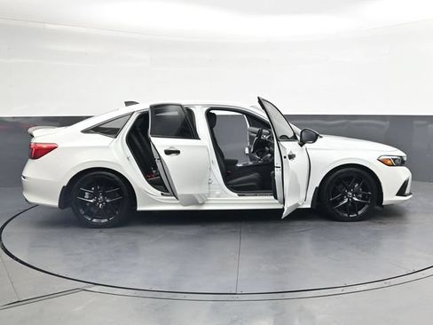 Used 2023 Honda Civic Sport image 34