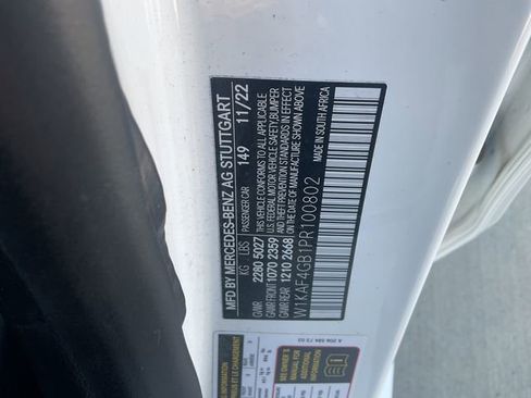 Used 2023 Mercedes-Benz C 300 Sedan image 38