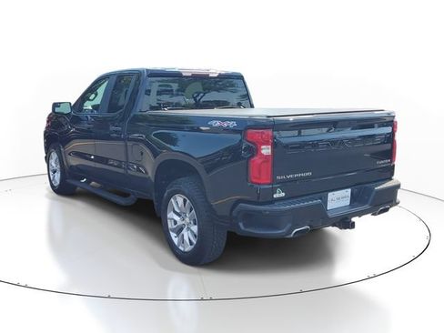 Certified 2020 Chevrolet Silverado 1500 Custom w/ Custom Value Package AWD/4WD image 3