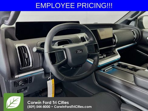 New 2026 Ford Expedition Max Platinum w/ Stealth Performance Package AWD/4WD image 3